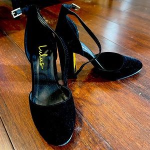 Lulus Black Heels